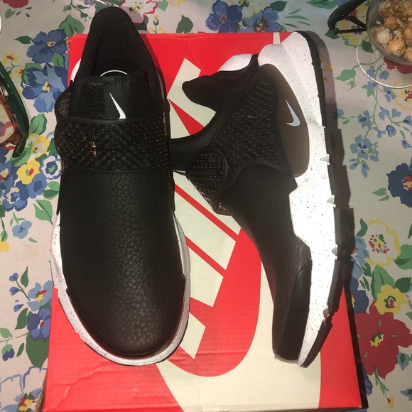 🚫SOLD🚫NWT🏔Nike PRM Sock Dart - Picture 2 of 7